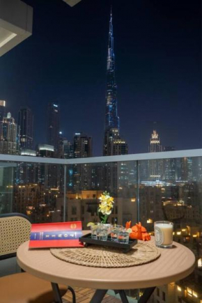 The Lavish Art House With Full Burj Khalifa View From All Rooms - Amazing Balcony Setup - Infinity Pool - Near Dubai Mall Downtown